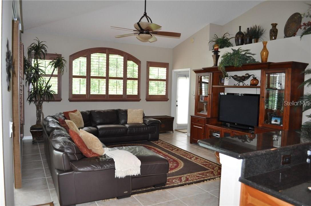 Image 3 of 8 For 4987 Kernwood Court