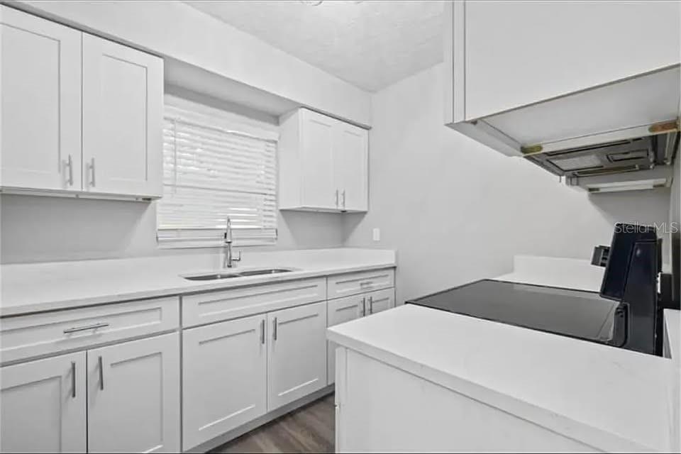 Image 5 of 12 For 2904 Emerson Avenue S A