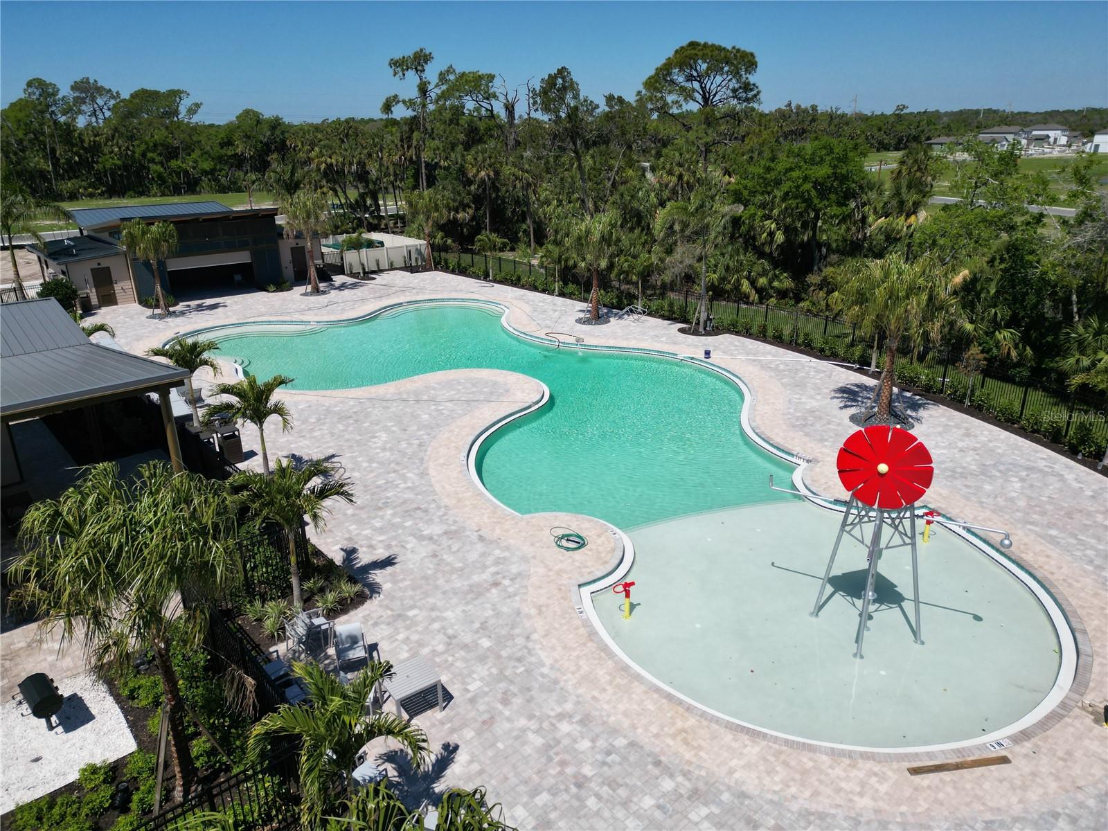 Image 5 of 8 For 10519 Curving Creek Loop