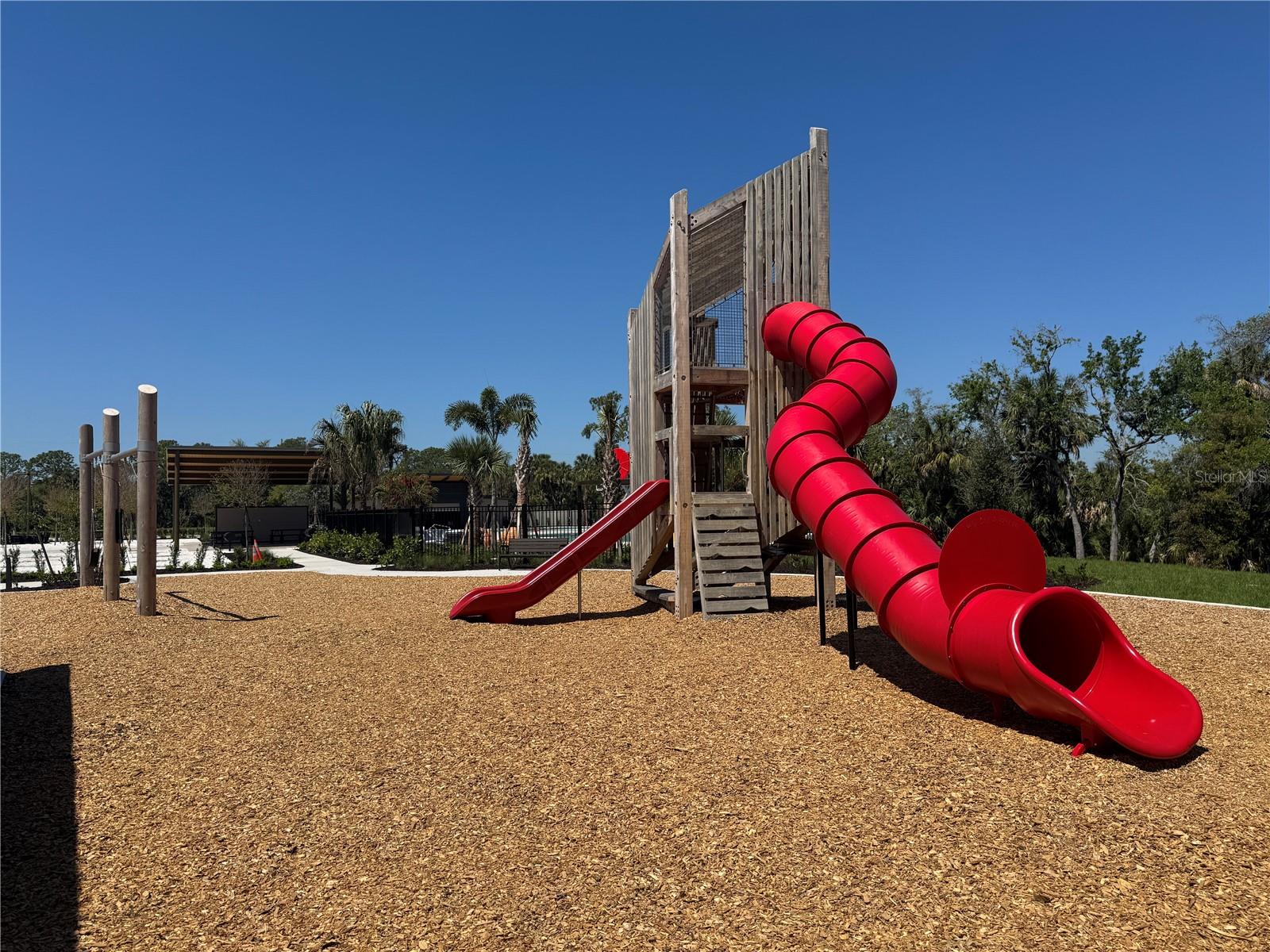 Image 6 of 8 For 10519 Curving Creek Loop