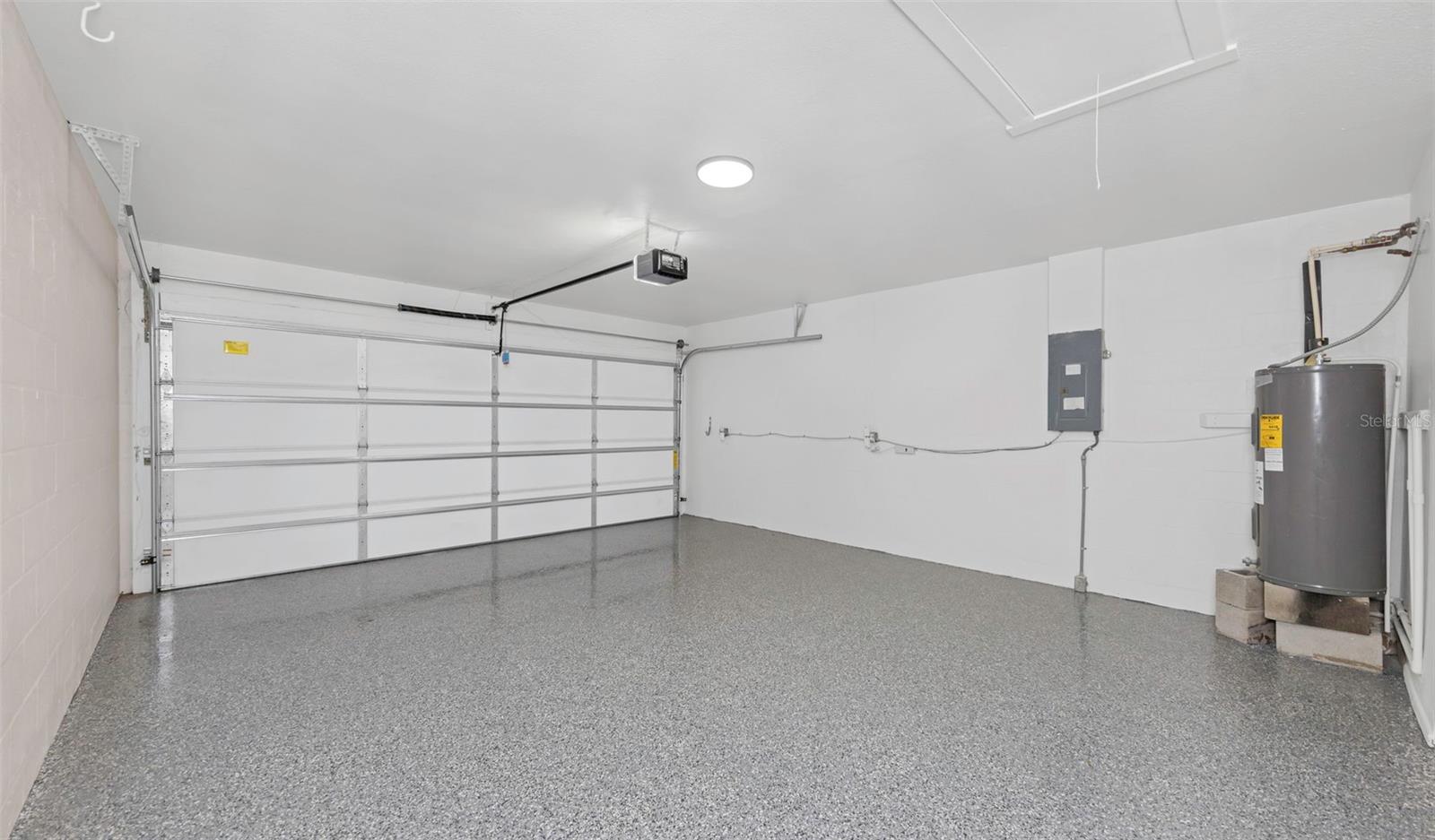 Image 36 of 37 For 12909 Pineway Drive