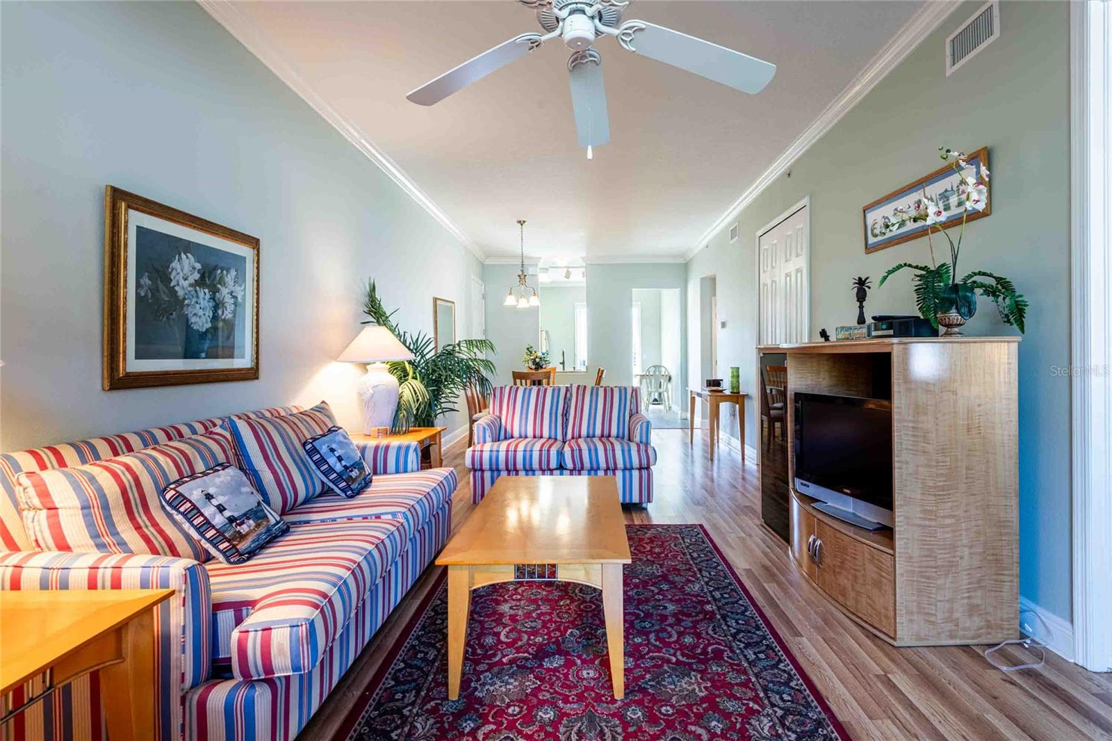 Image 10 of 37 For 21011 Picasso Court 106