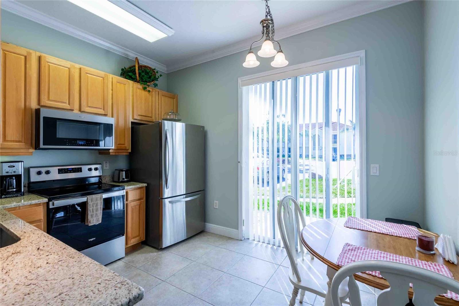 Image 12 of 37 For 21011 Picasso Court 106