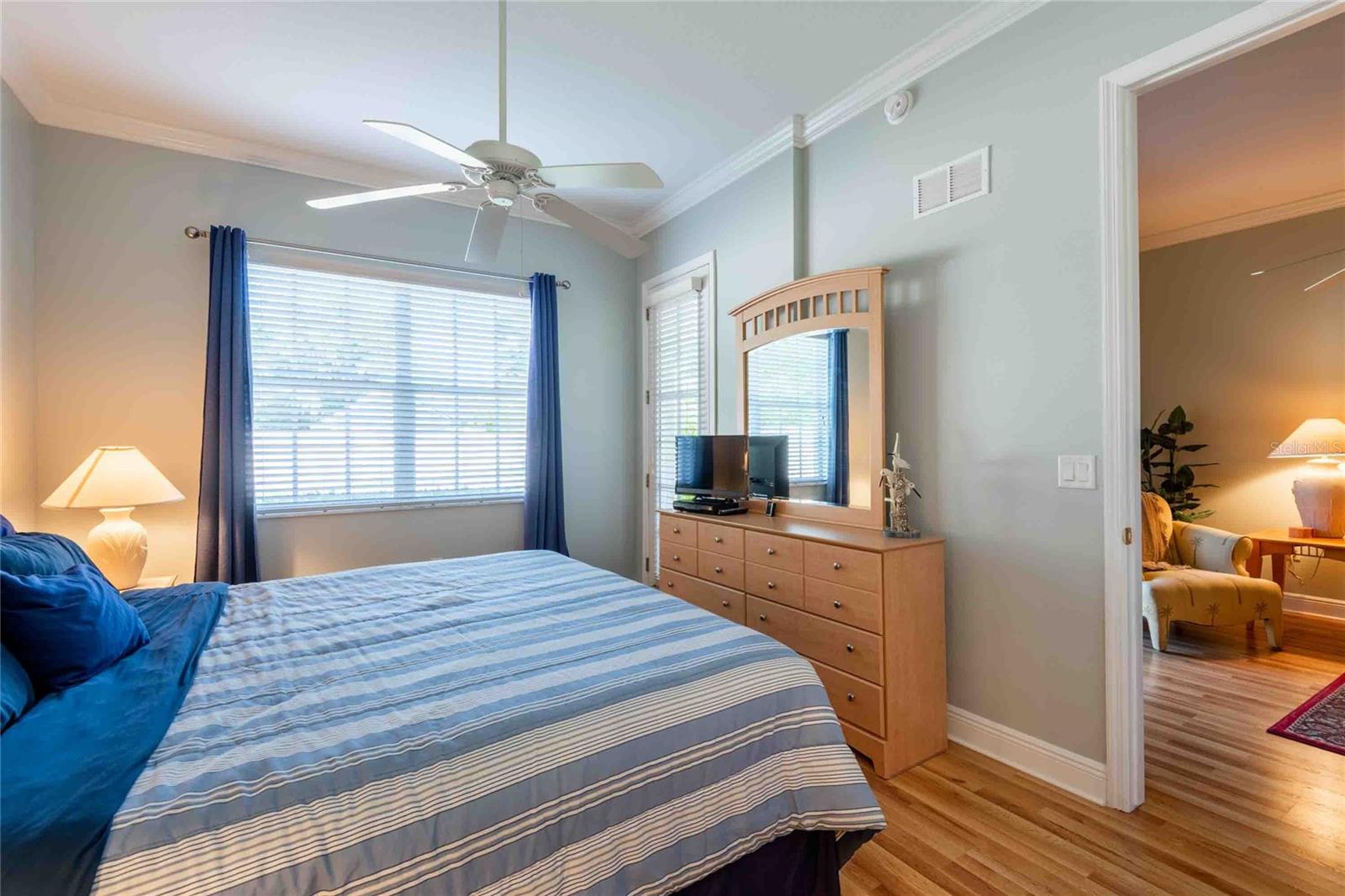 Image 18 of 37 For 21011 Picasso Court 106