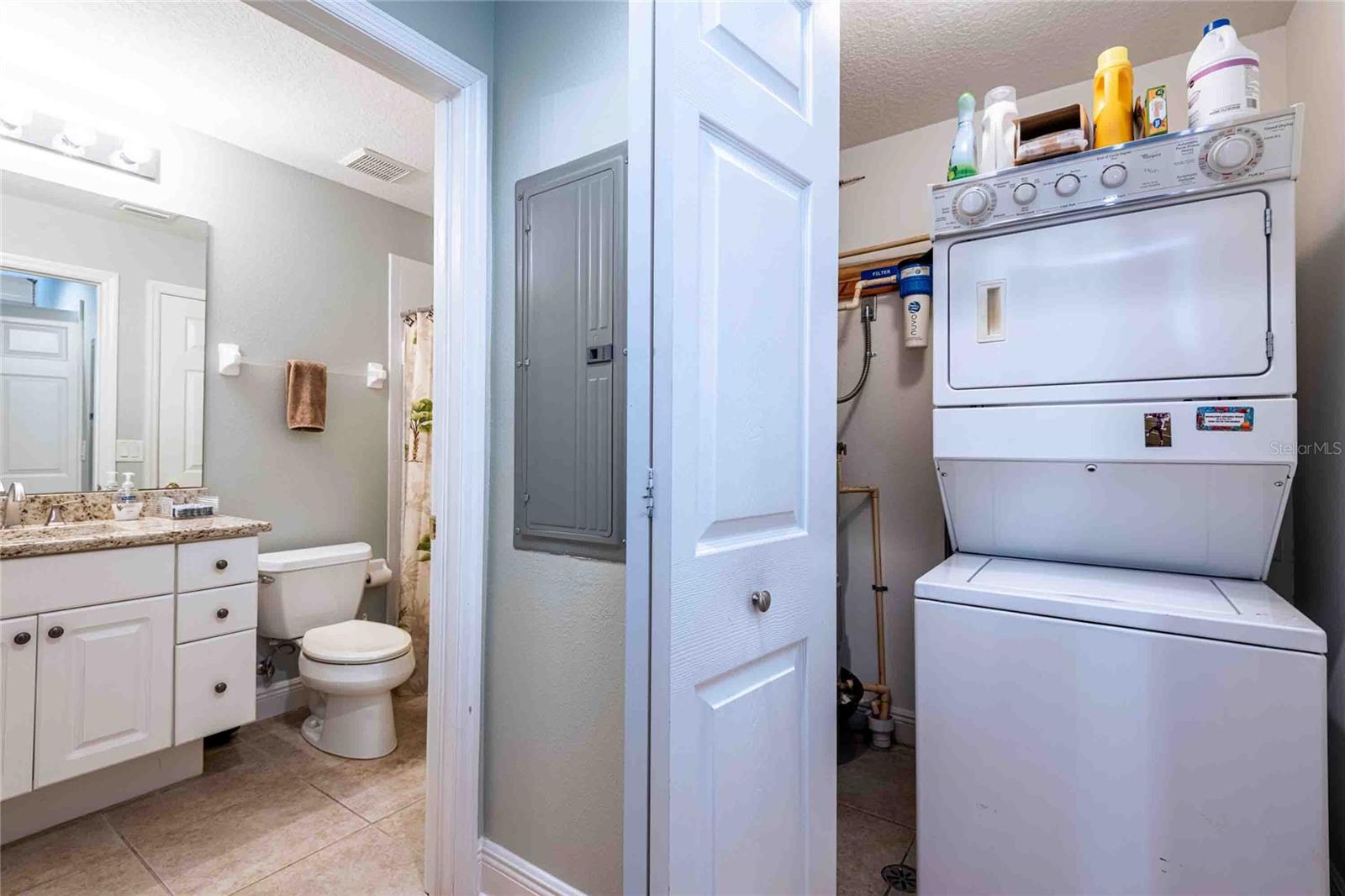 Image 23 of 37 For 21011 Picasso Court 106