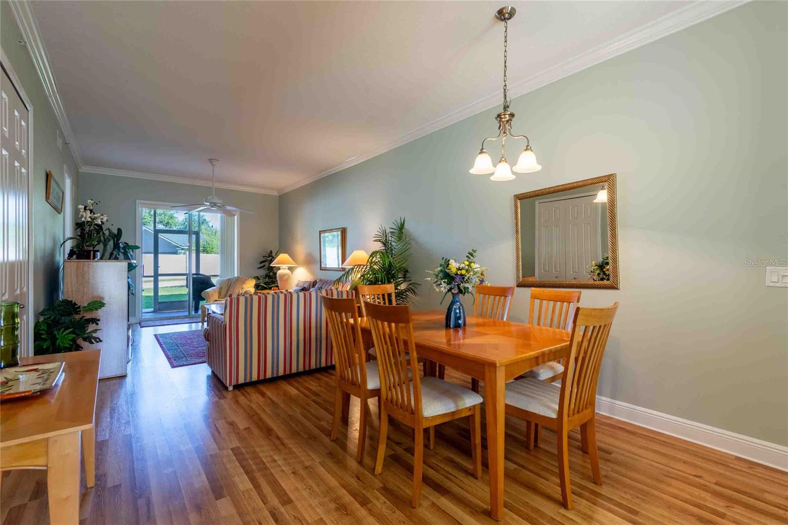 Image 5 of 37 For 21011 Picasso Court 106