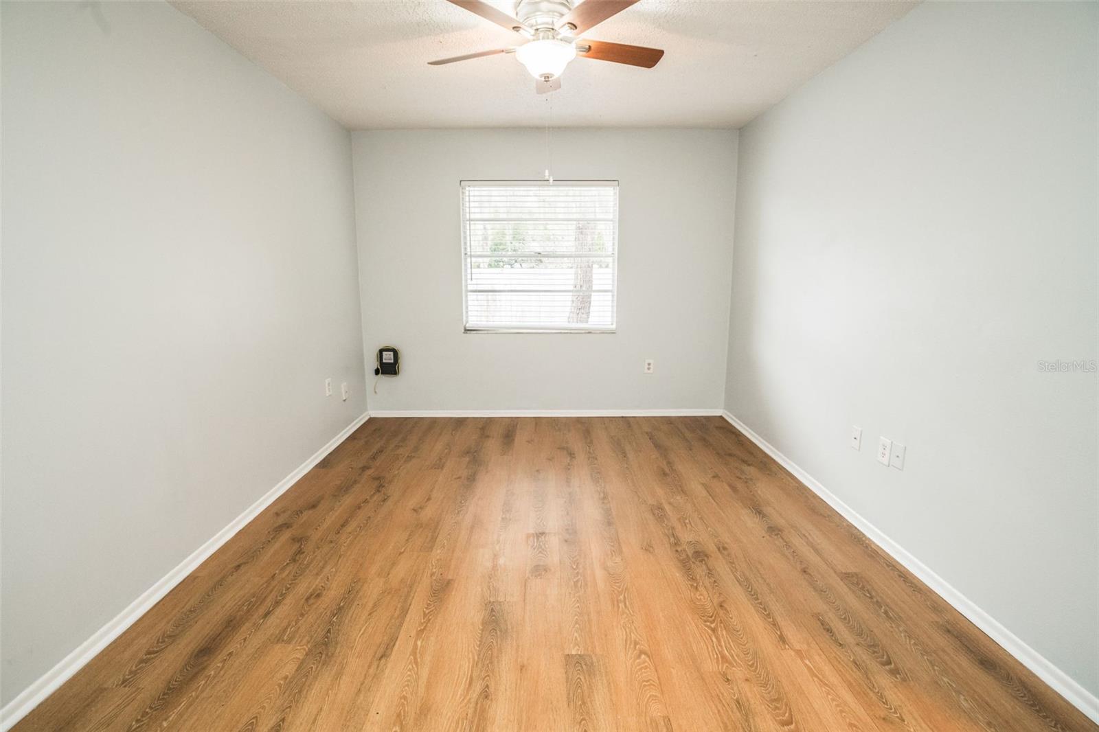 Image 15 of 23 For 1277 Sylvia Avenue