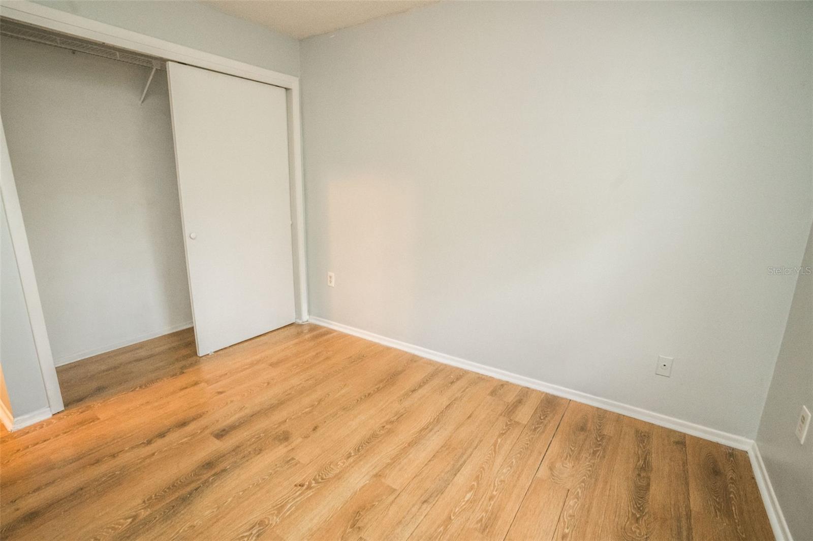 Image 16 of 23 For 1277 Sylvia Avenue