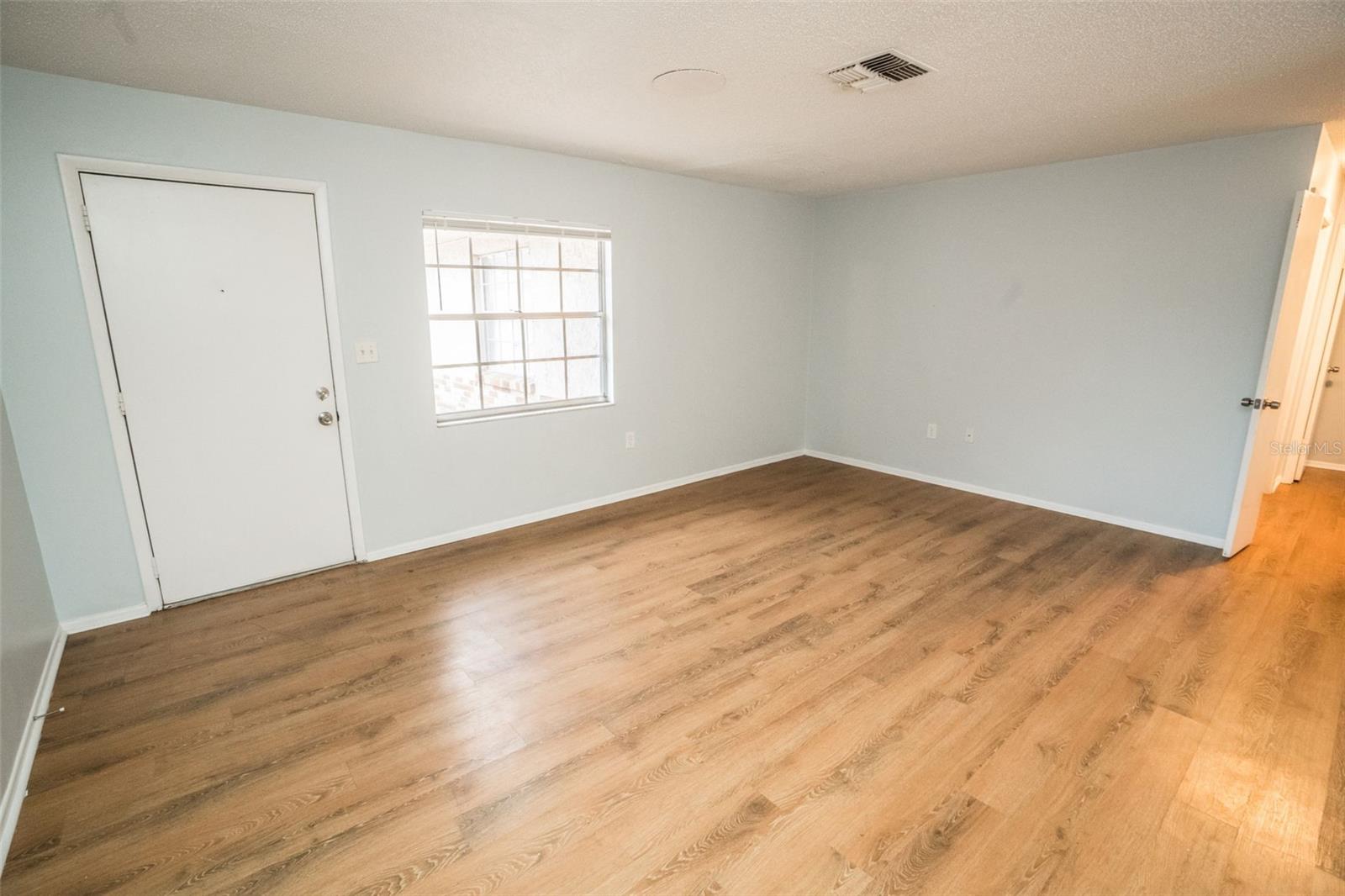 Image 2 of 23 For 1277 Sylvia Avenue