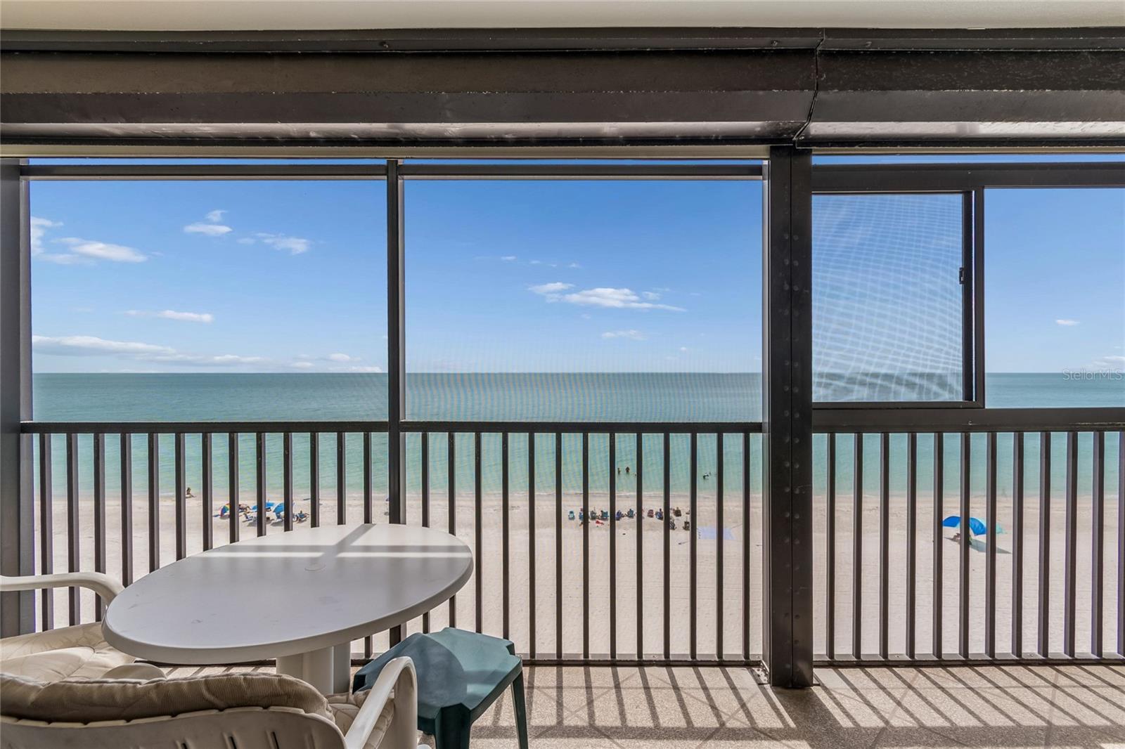 Image 11 of 53 For 15400 Gulf Boulevard 402