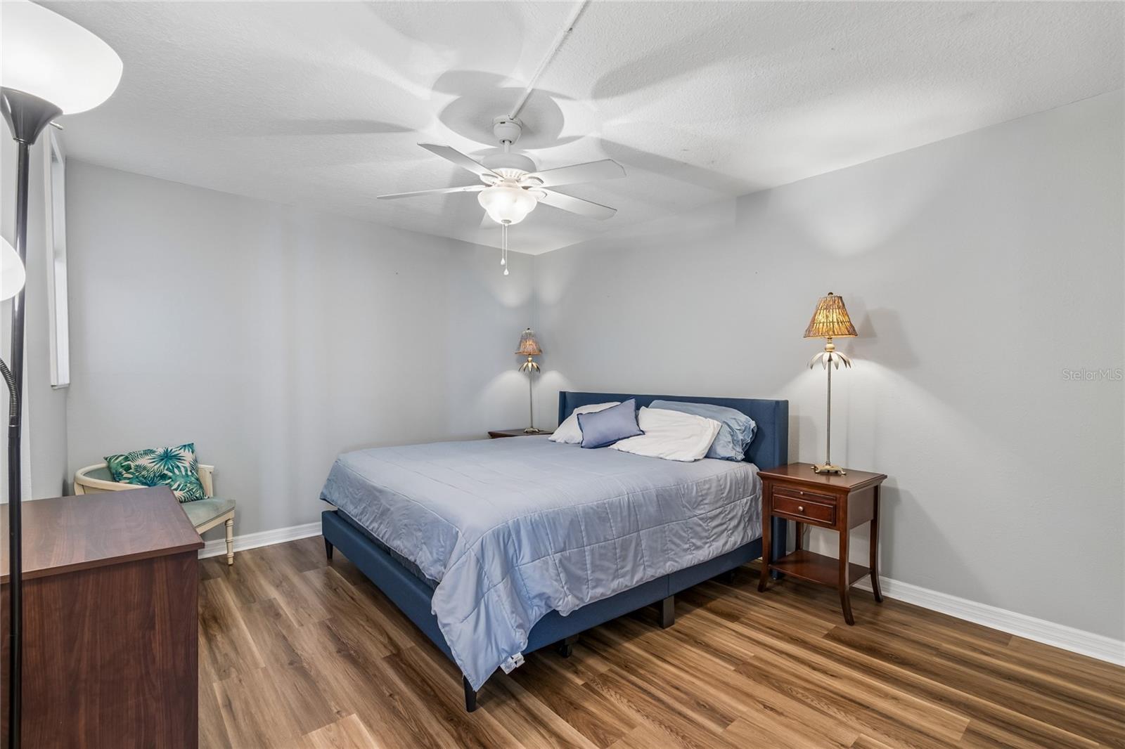 Image 37 of 53 For 15400 Gulf Boulevard 402