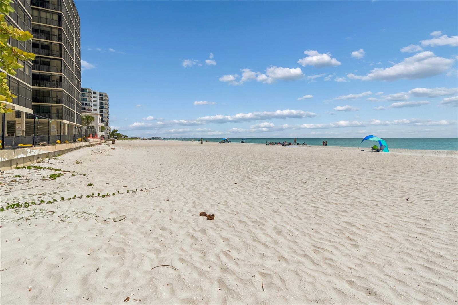 Image 4 of 53 For 15400 Gulf Boulevard 402