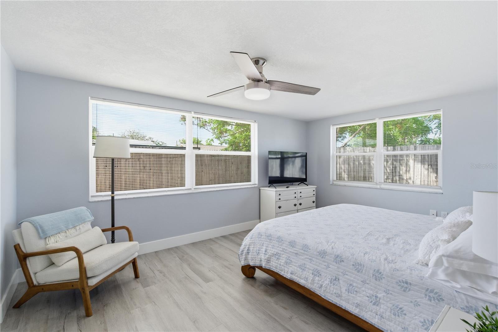 Image 25 of 35 For 7608 Sue Ellen Drive