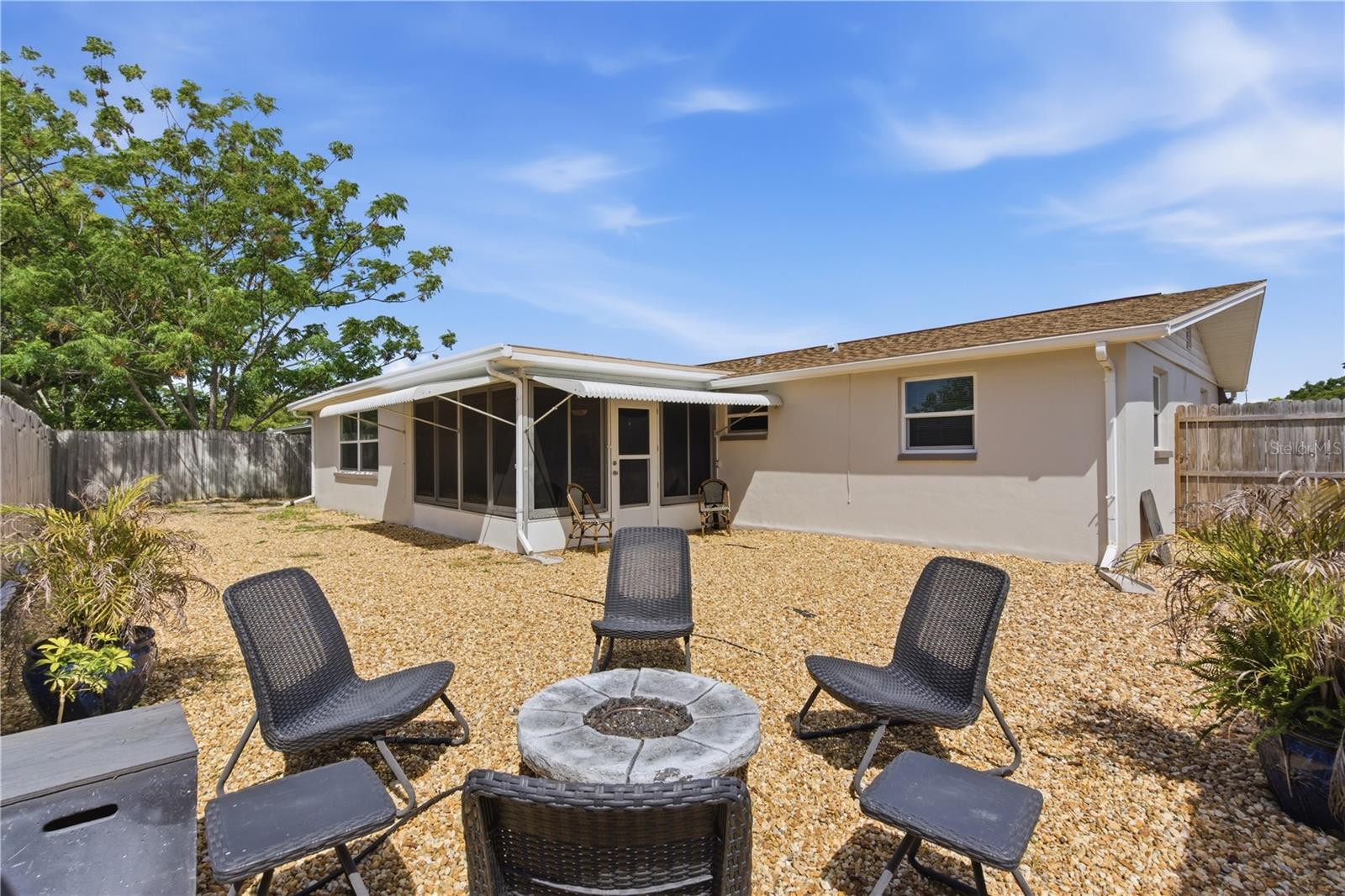 Image 29 of 35 For 7608 Sue Ellen Drive