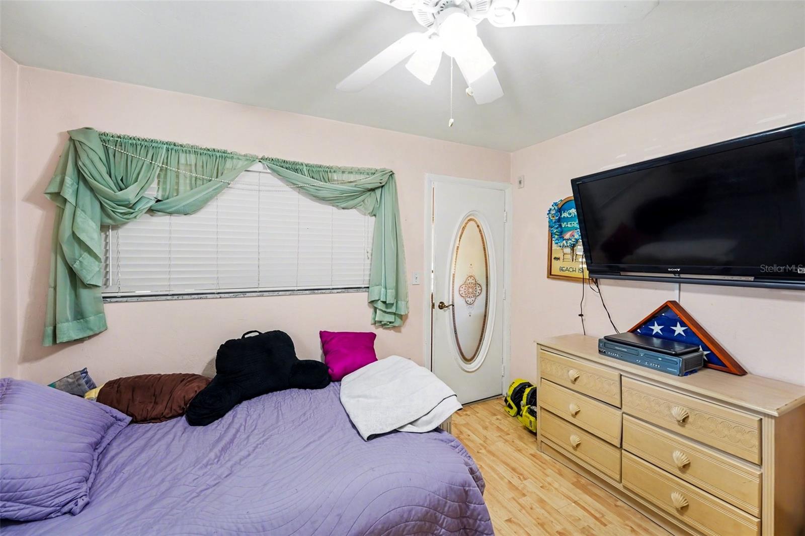 Image 15 of 28 For 8402 111th Street N 101