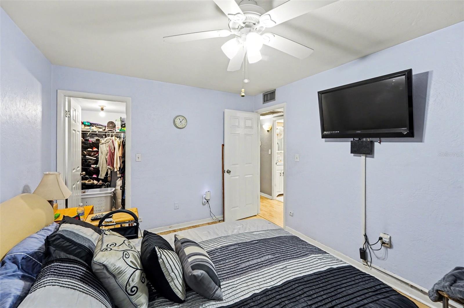 Image 19 of 28 For 8402 111th Street N 101