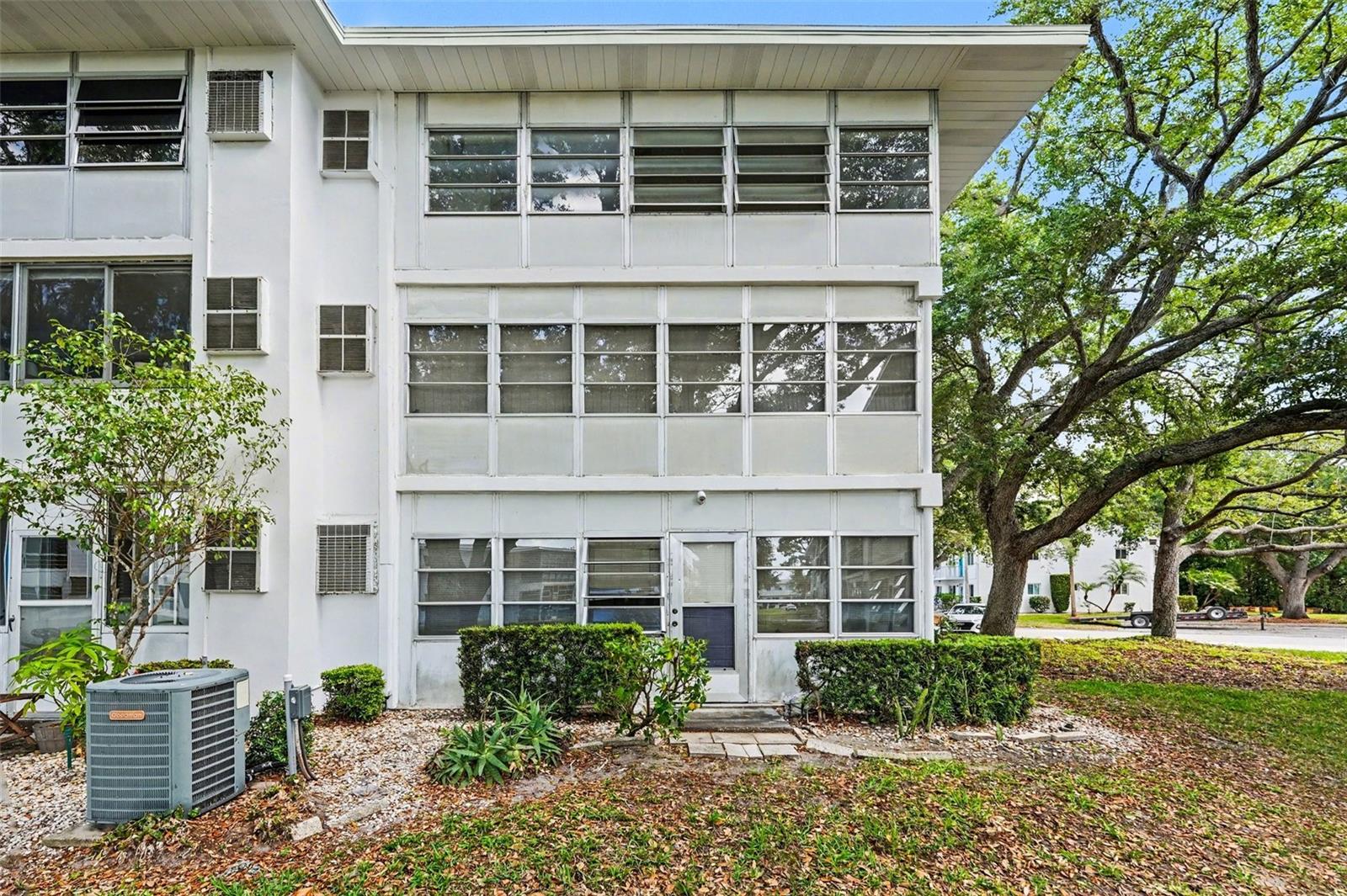 Image 23 of 28 For 8402 111th Street N 101