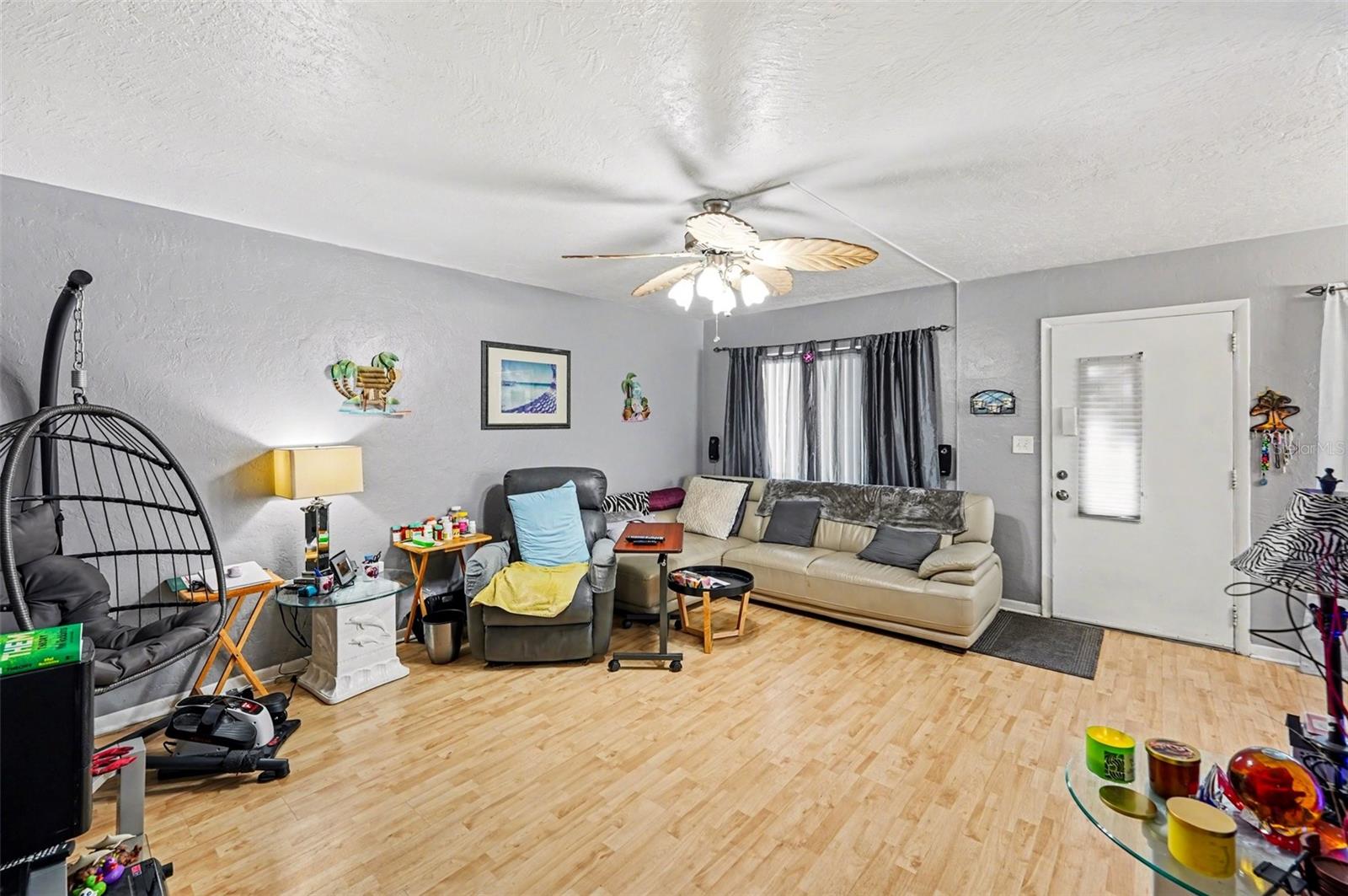 Image 4 of 28 For 8402 111th Street N 101