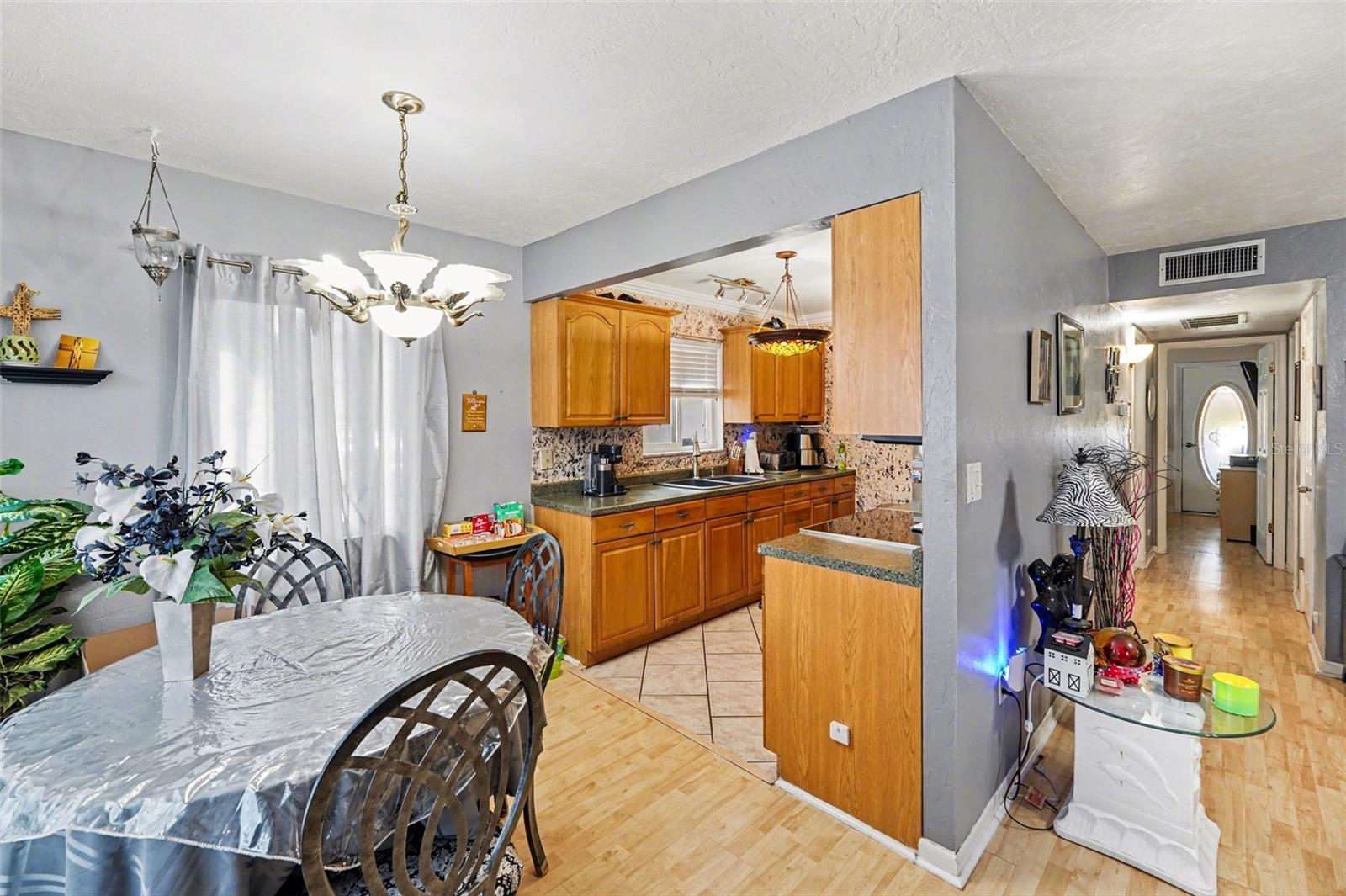 Image 9 of 28 For 8402 111th Street N 101