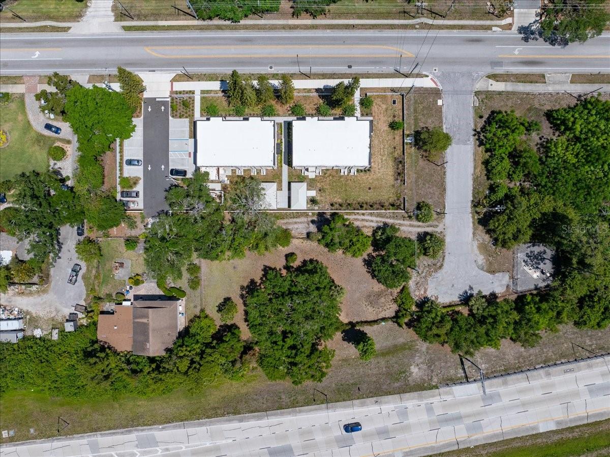 Image 23 of 27 For 30th Avenue S