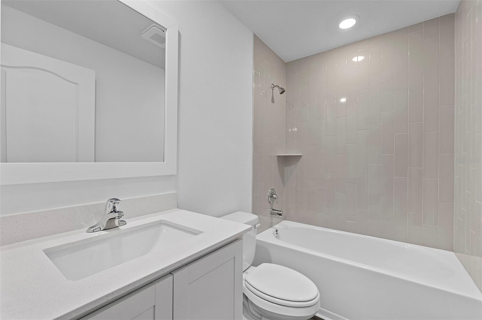 Image 18 of 20 For 580 Bay Leaf Drive