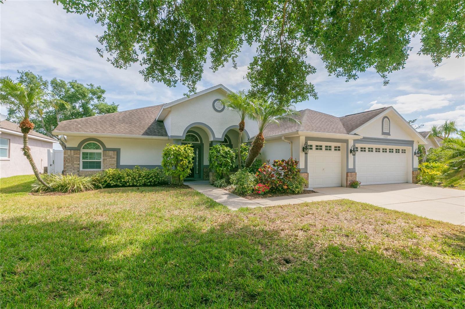 Details for 7227 Colonial Lake Drive, RIVERVIEW, FL 33578