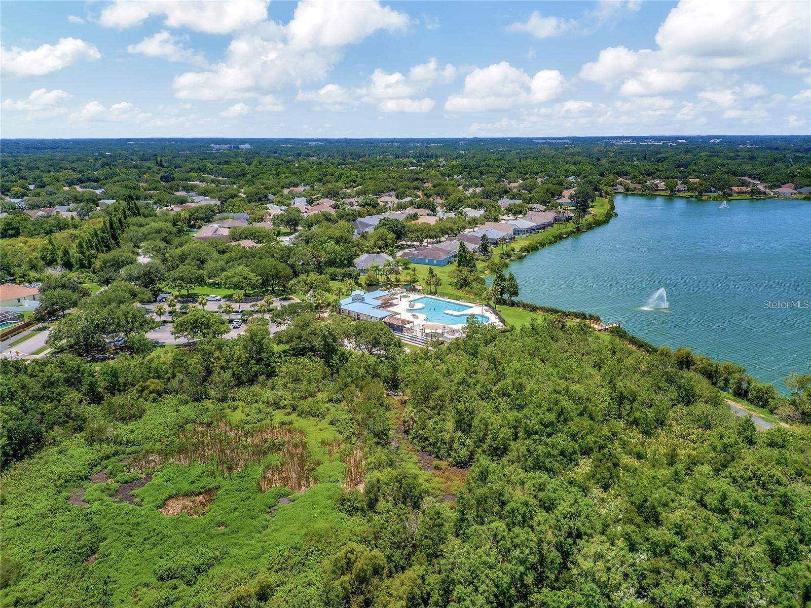 Listing photo id 57 for 7227 Colonial Lake Drive