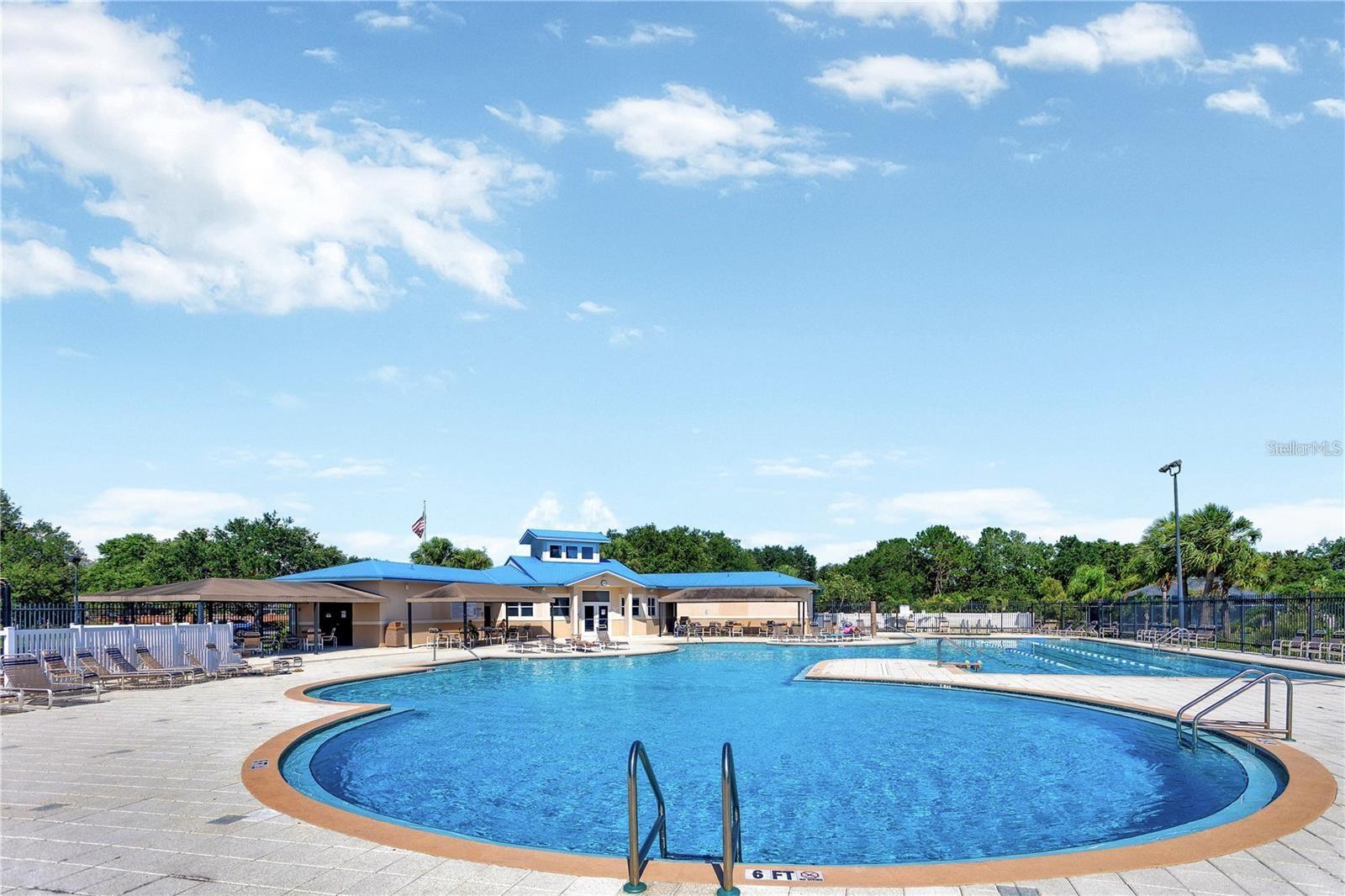 Listing photo id 60 for 7227 Colonial Lake Drive