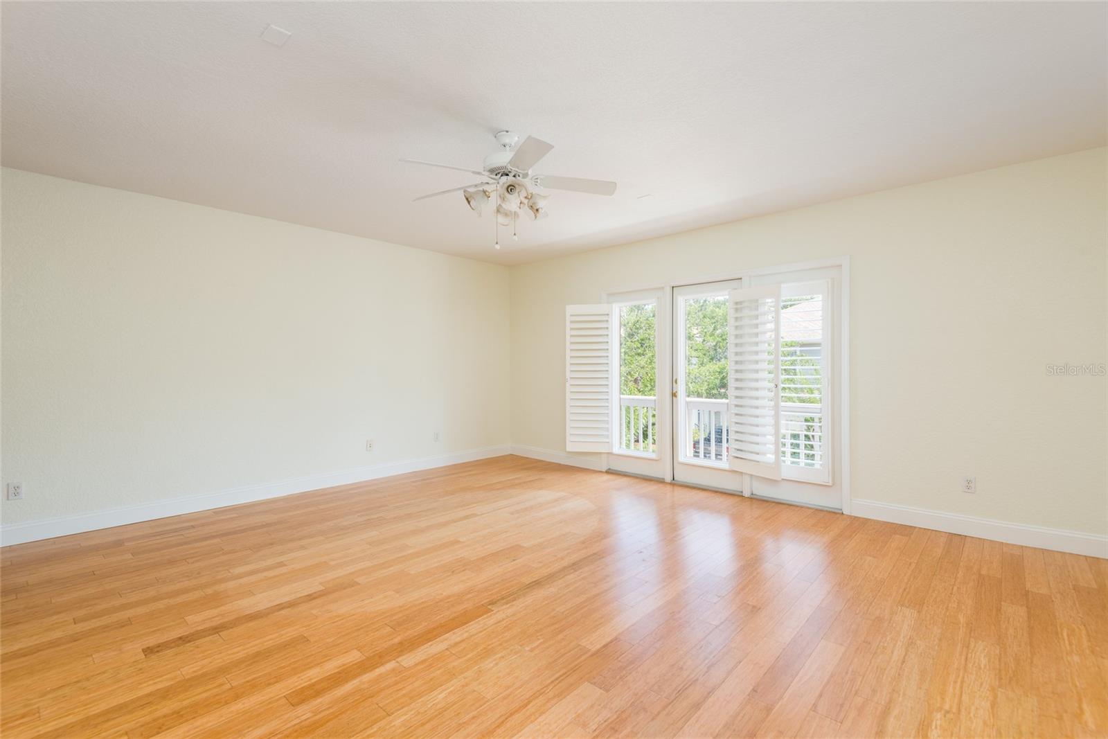 Image 19 of 36 For 2876 Bayshore Trails Drive