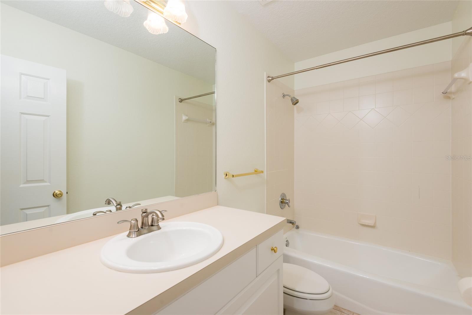 Image 27 of 36 For 2876 Bayshore Trails Drive