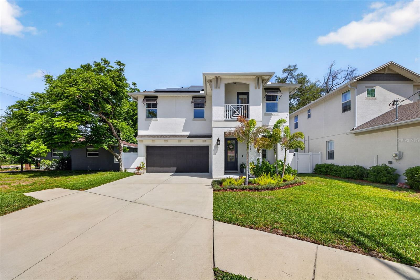 Listing photo id 49 for 1031 Alfred Street