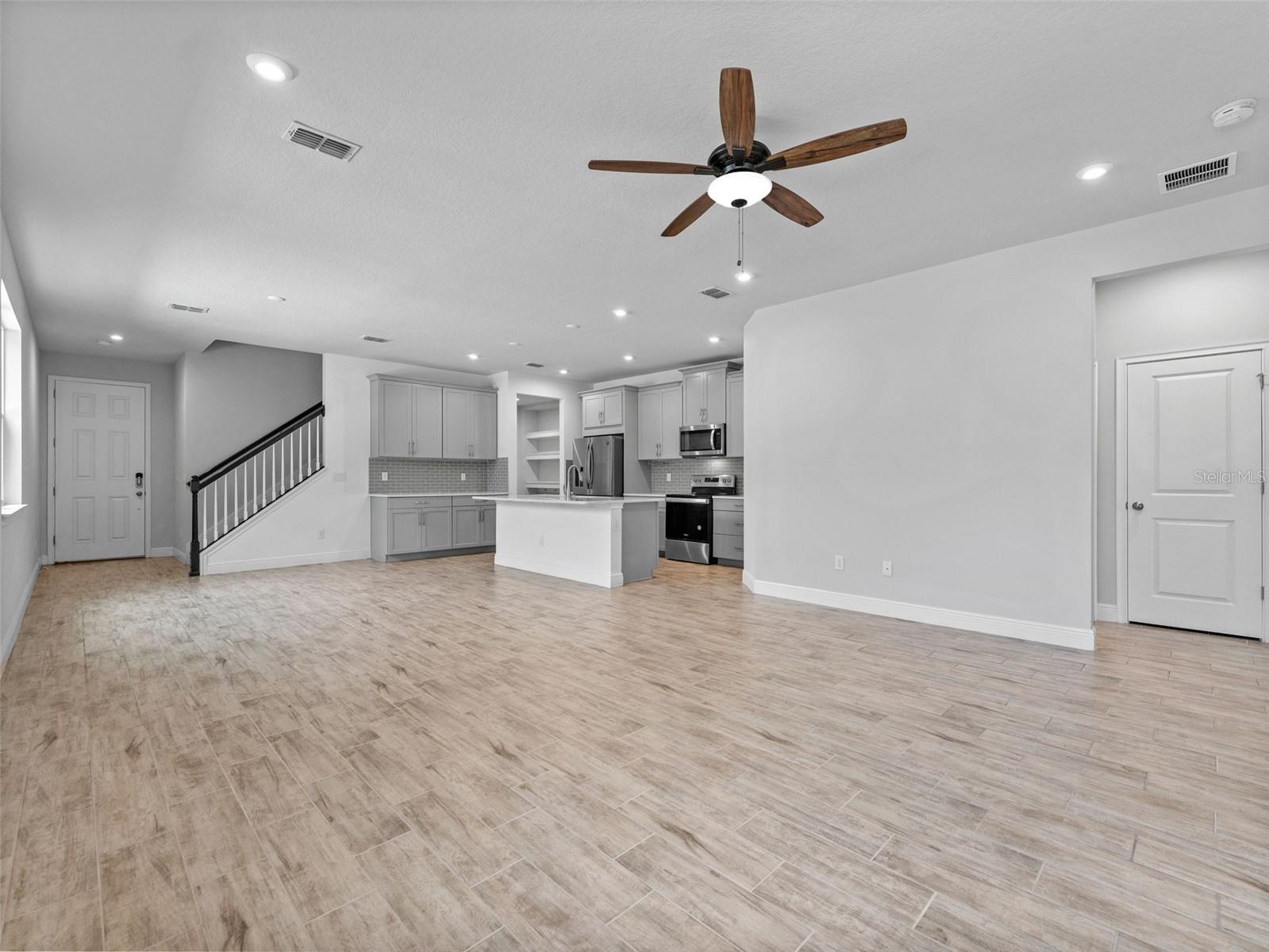 Image 12 of 43 For 5974 Grand Sonata Avenue