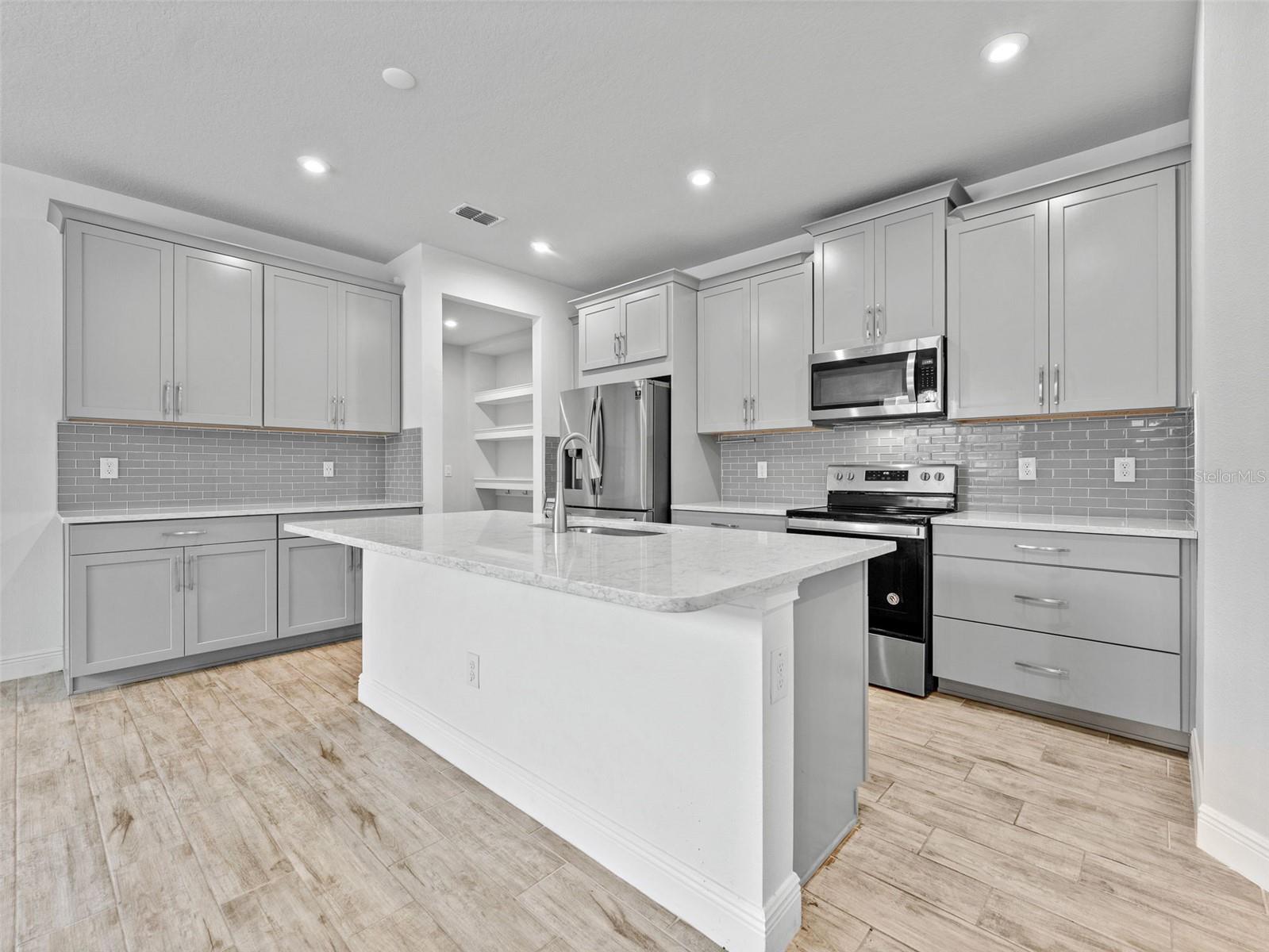 Image 6 of 43 For 5974 Grand Sonata Avenue