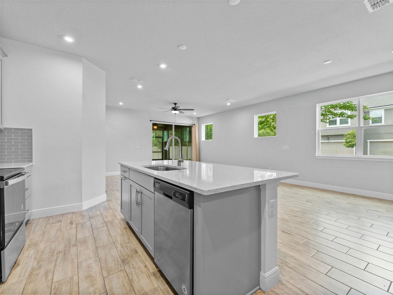 Image 7 of 43 For 5974 Grand Sonata Avenue