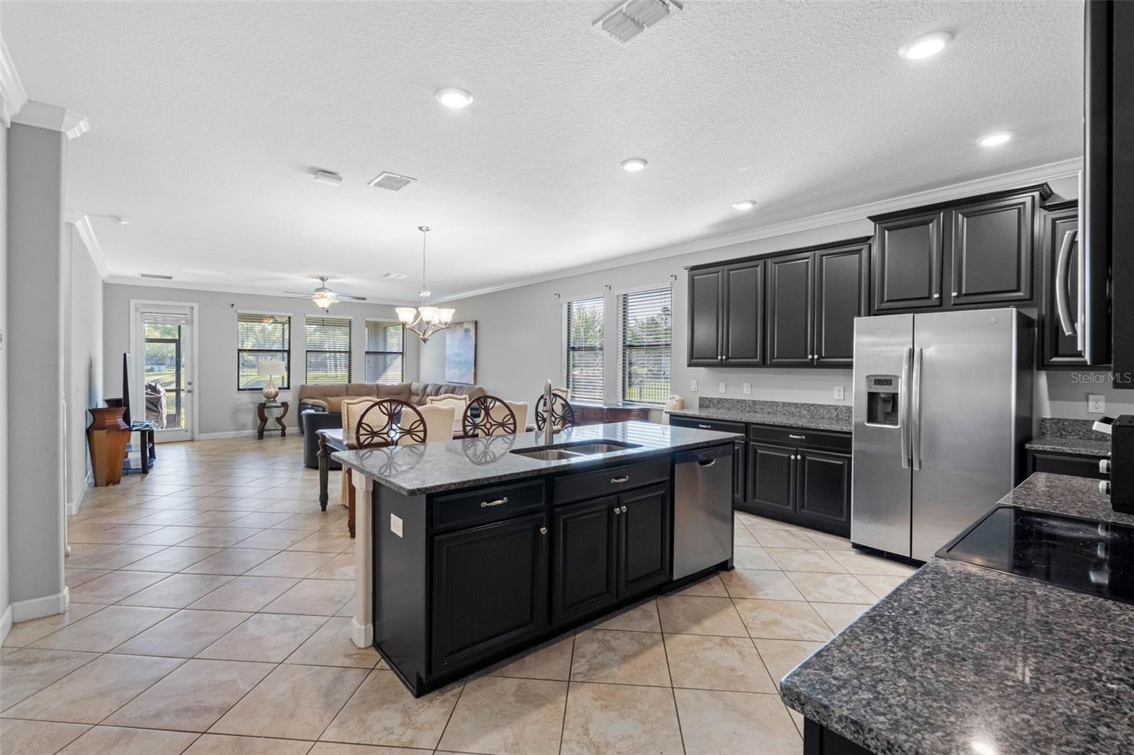 Image 13 of 88 For 10066 Victory Gallop Loop