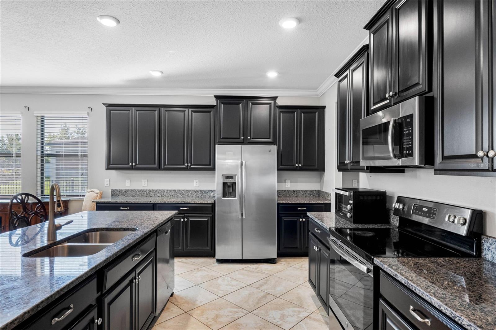 Image 16 of 88 For 10066 Victory Gallop Loop