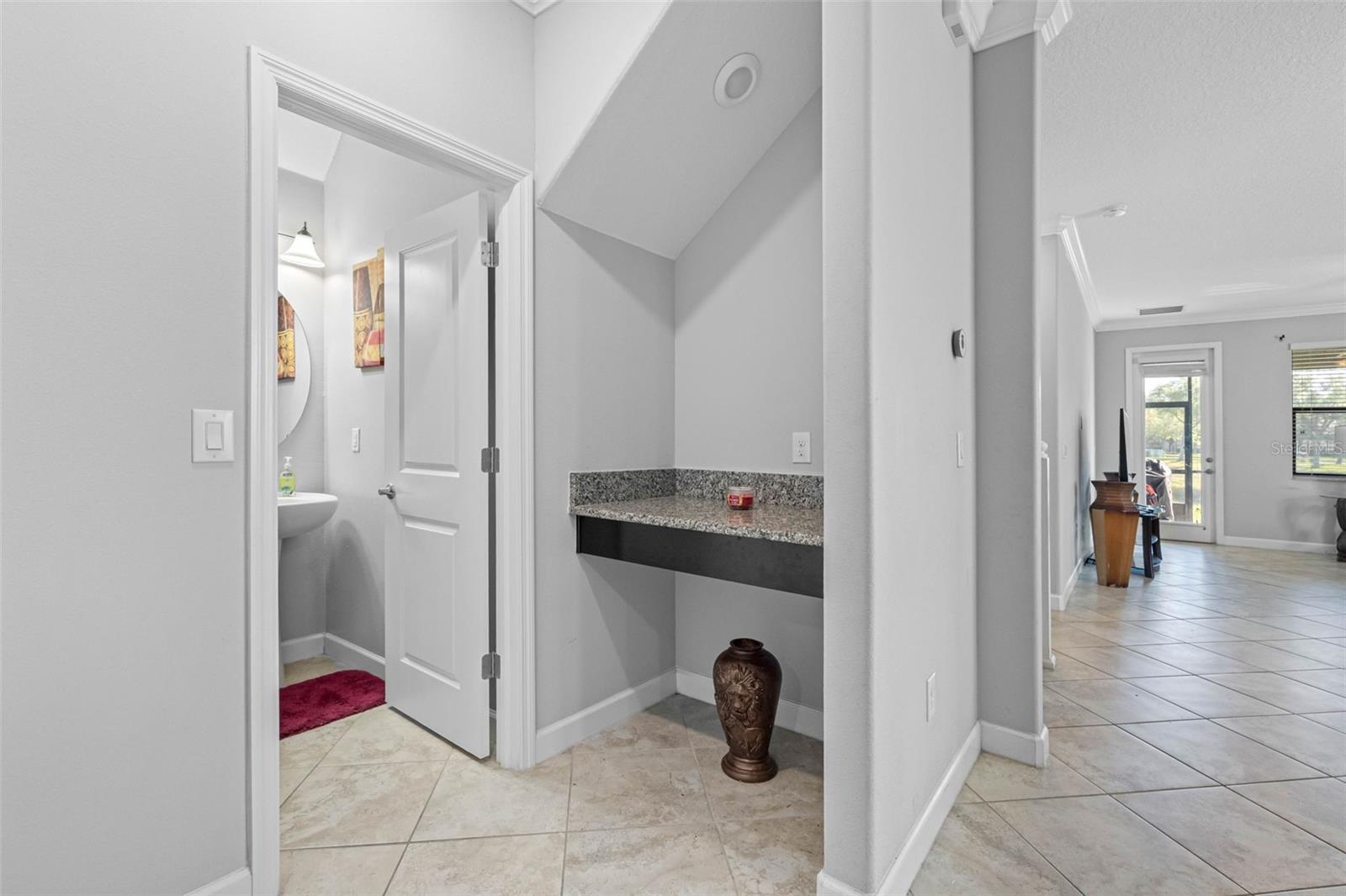 Image 25 of 88 For 10066 Victory Gallop Loop