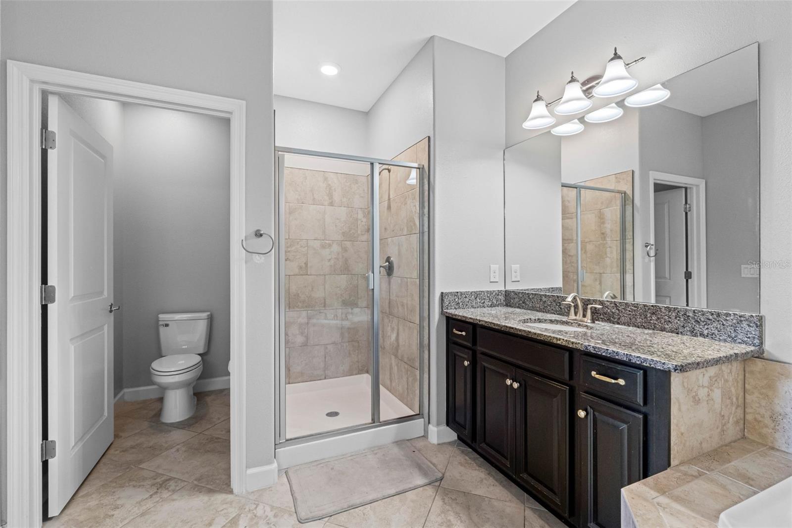 Image 31 of 88 For 10066 Victory Gallop Loop