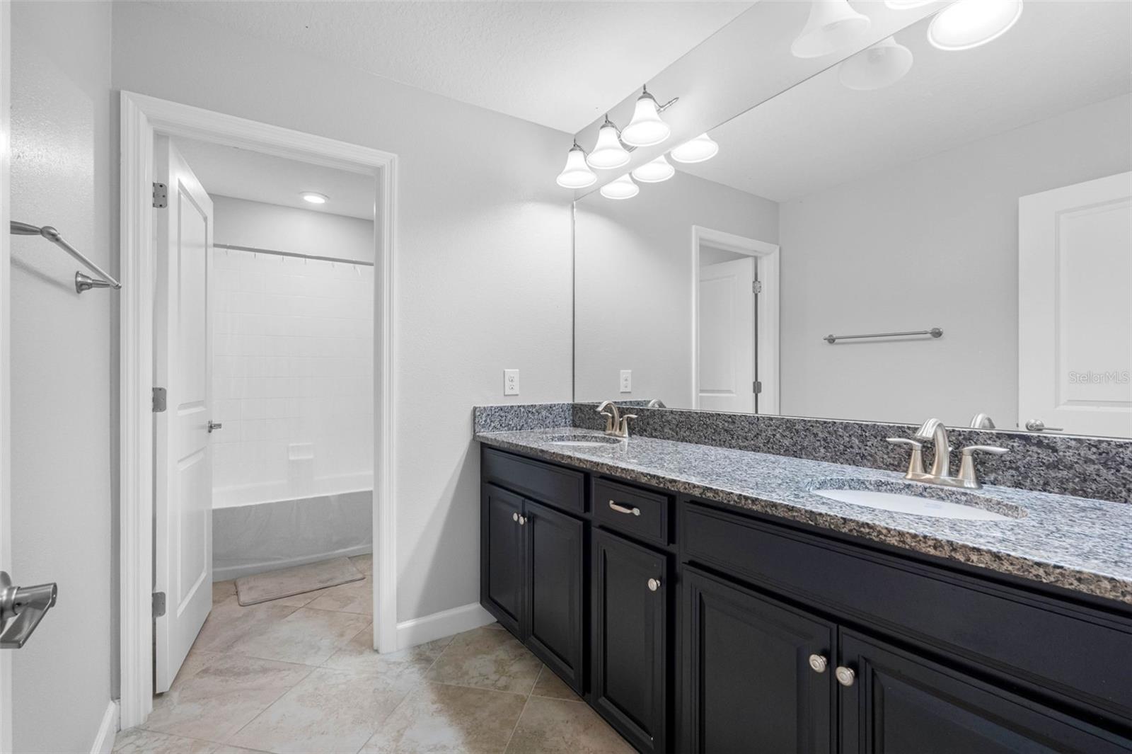 Image 41 of 88 For 10066 Victory Gallop Loop