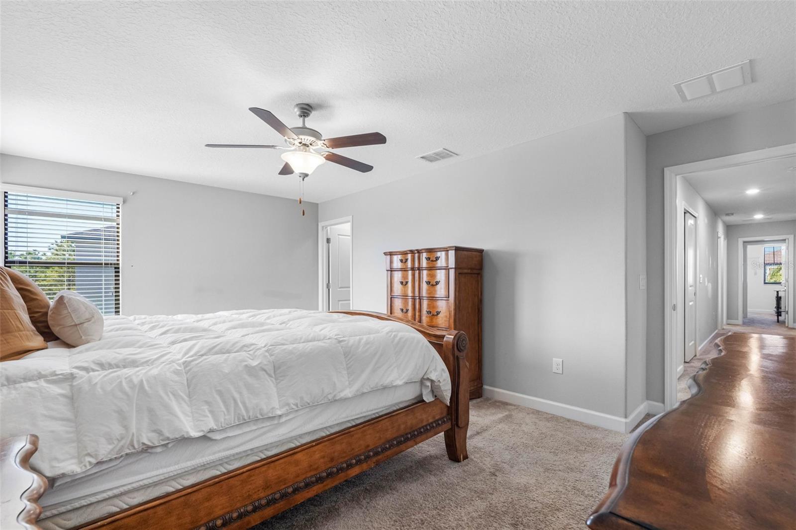 Image 46 of 88 For 10066 Victory Gallop Loop