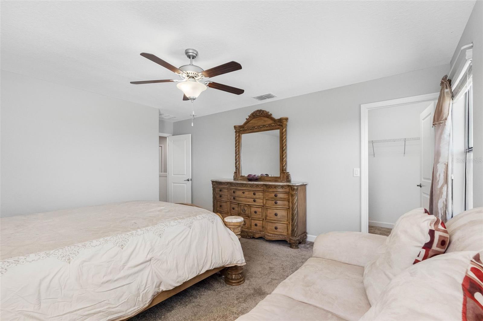 Image 51 of 88 For 10066 Victory Gallop Loop