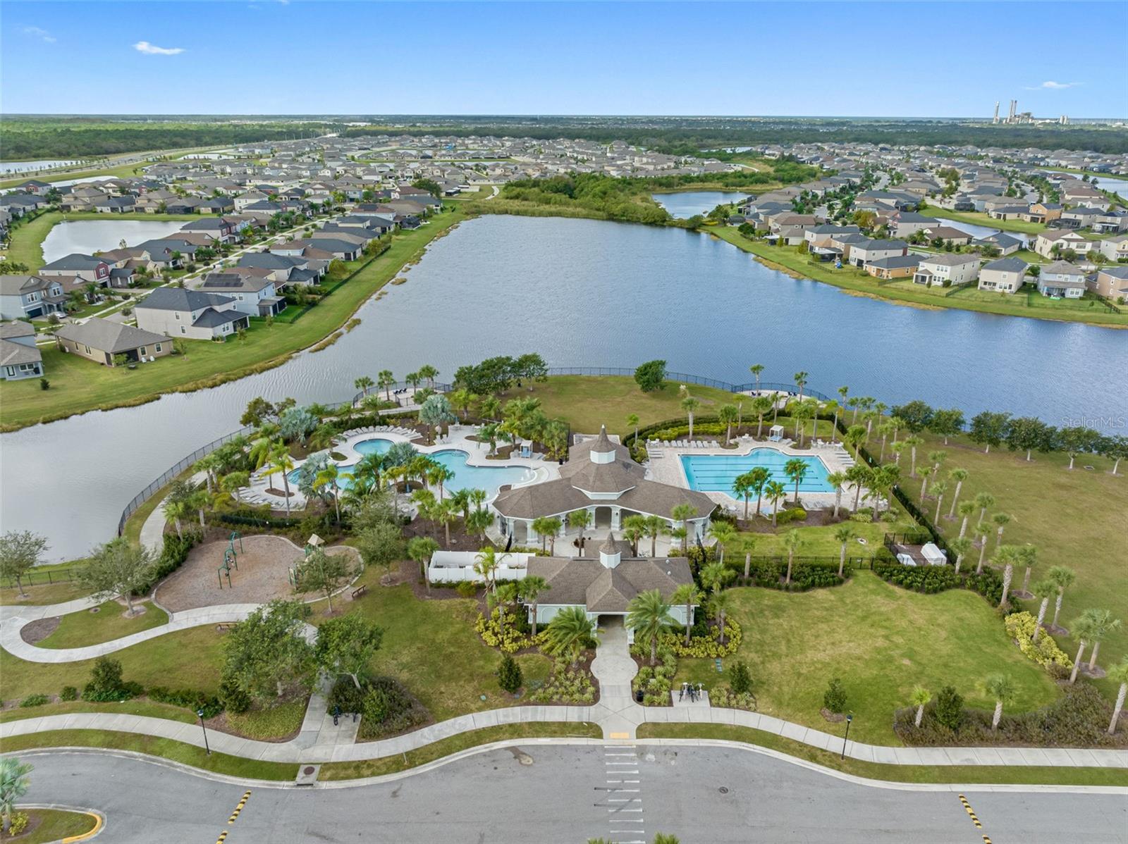 Image 62 of 88 For 10066 Victory Gallop Loop