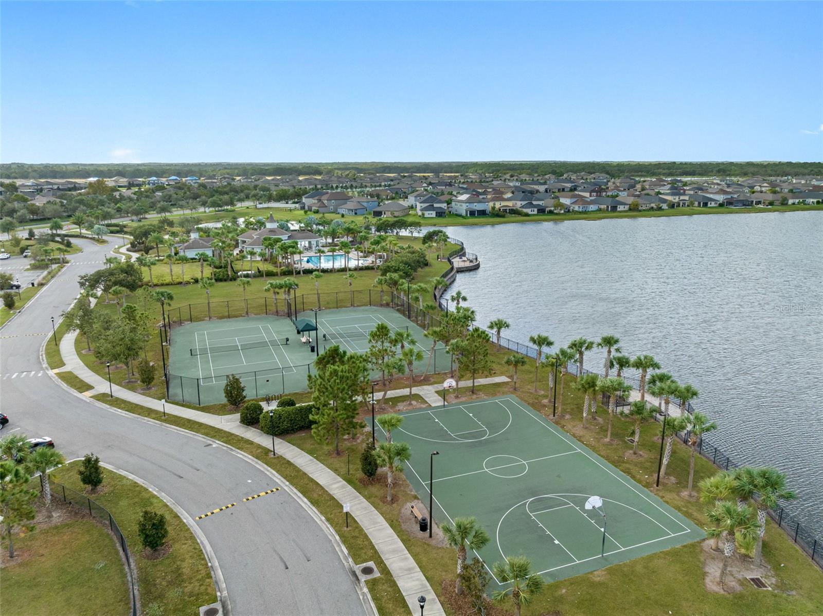 Image 80 of 88 For 10066 Victory Gallop Loop