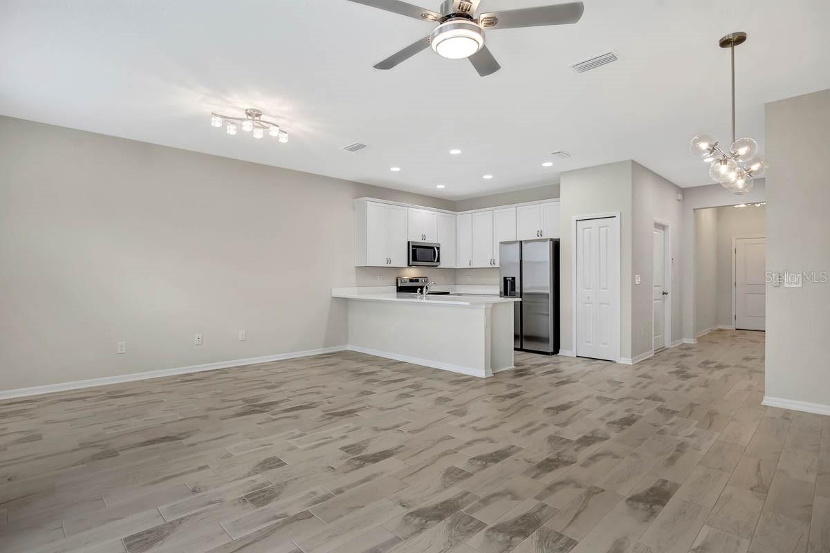 Image 10 of 29 For 10911 Quickwater Court