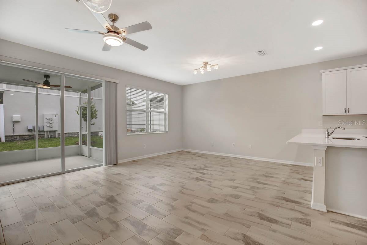 Image 11 of 29 For 10911 Quickwater Court