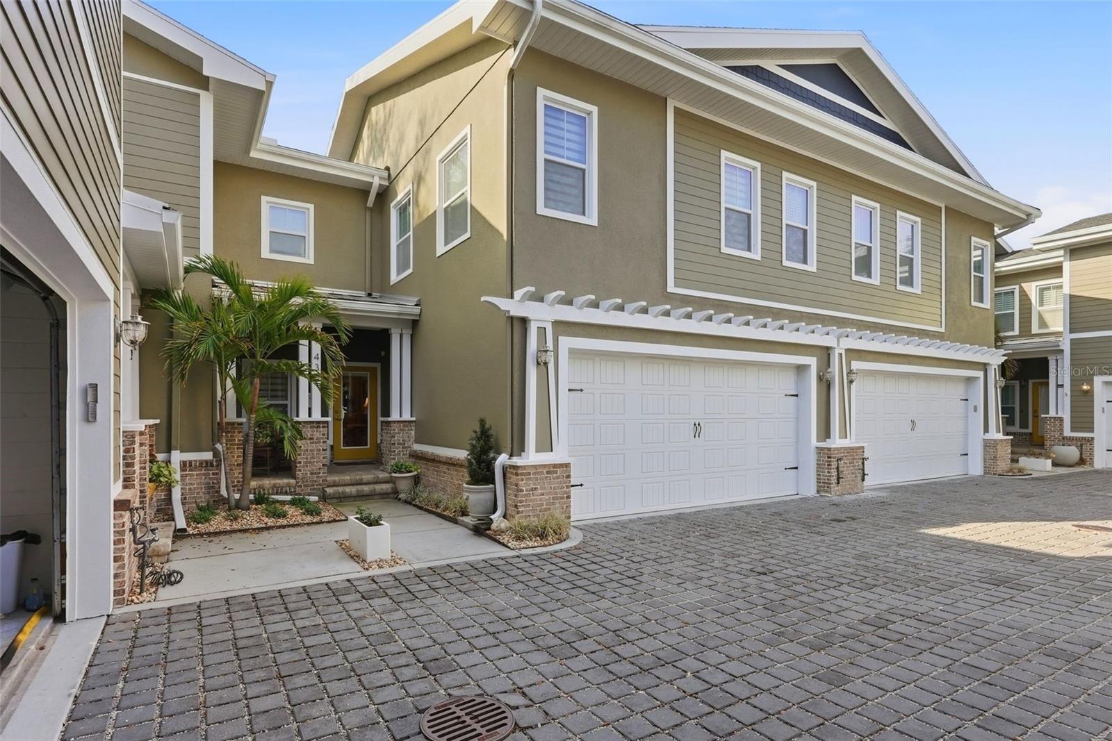 Details for 430 11th Avenue Ne, ST PETERSBURG, FL 33701