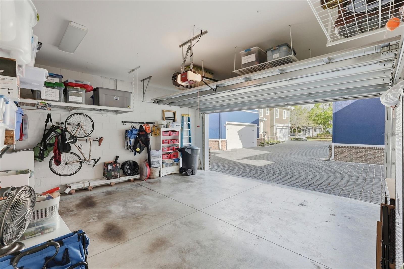 Image 16 of 31 For 430 11th Avenue Ne