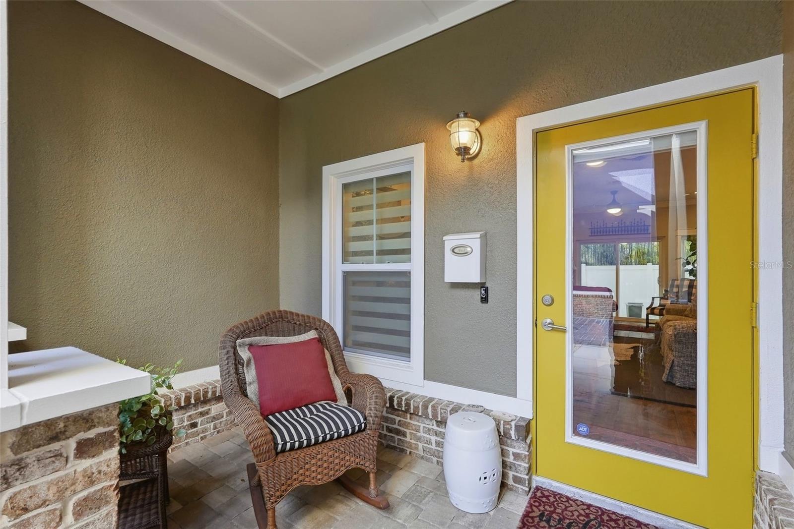 Image 20 of 31 For 430 11th Avenue Ne