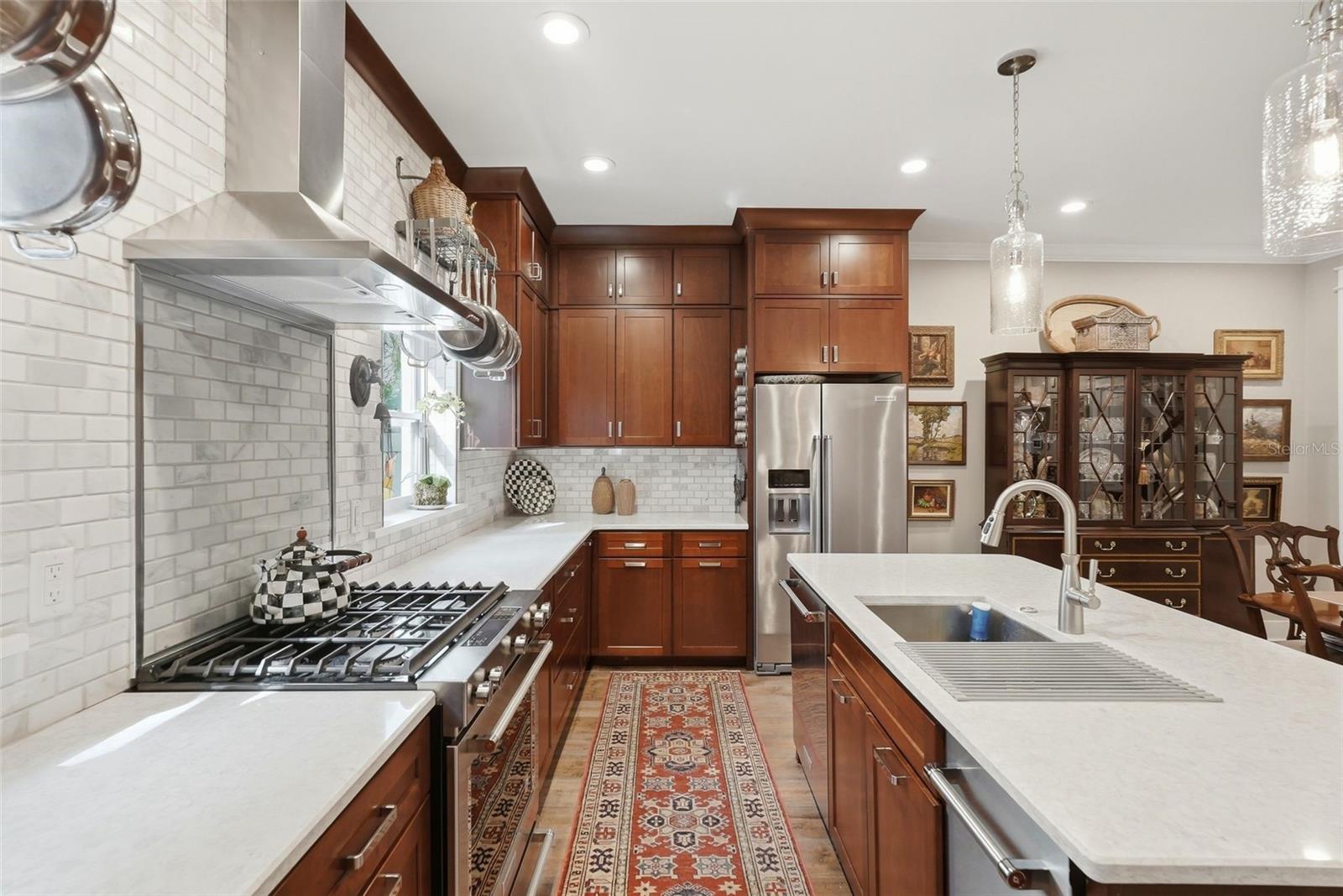 Image 23 of 31 For 430 11th Avenue Ne