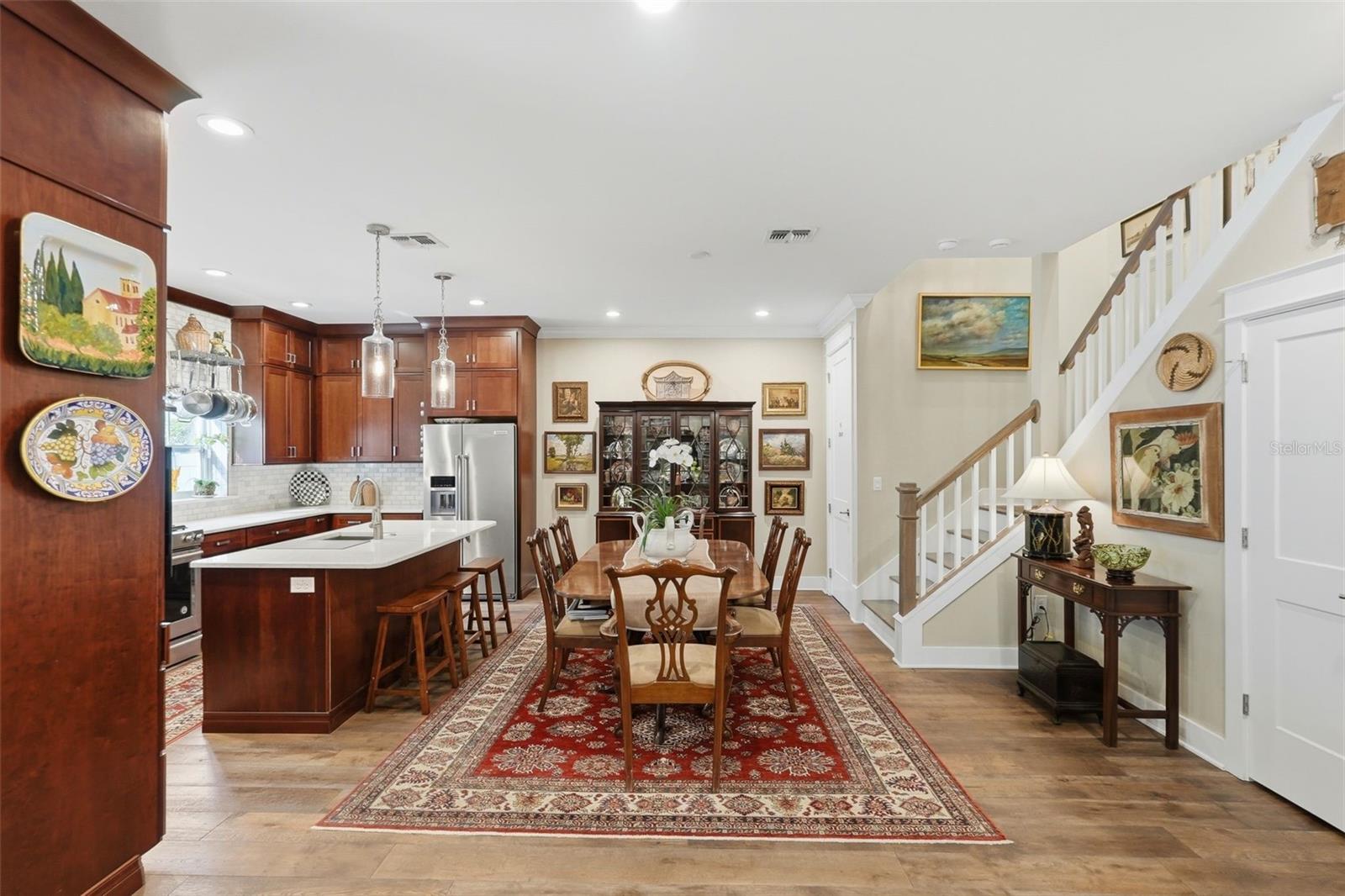 Image 25 of 31 For 430 11th Avenue Ne